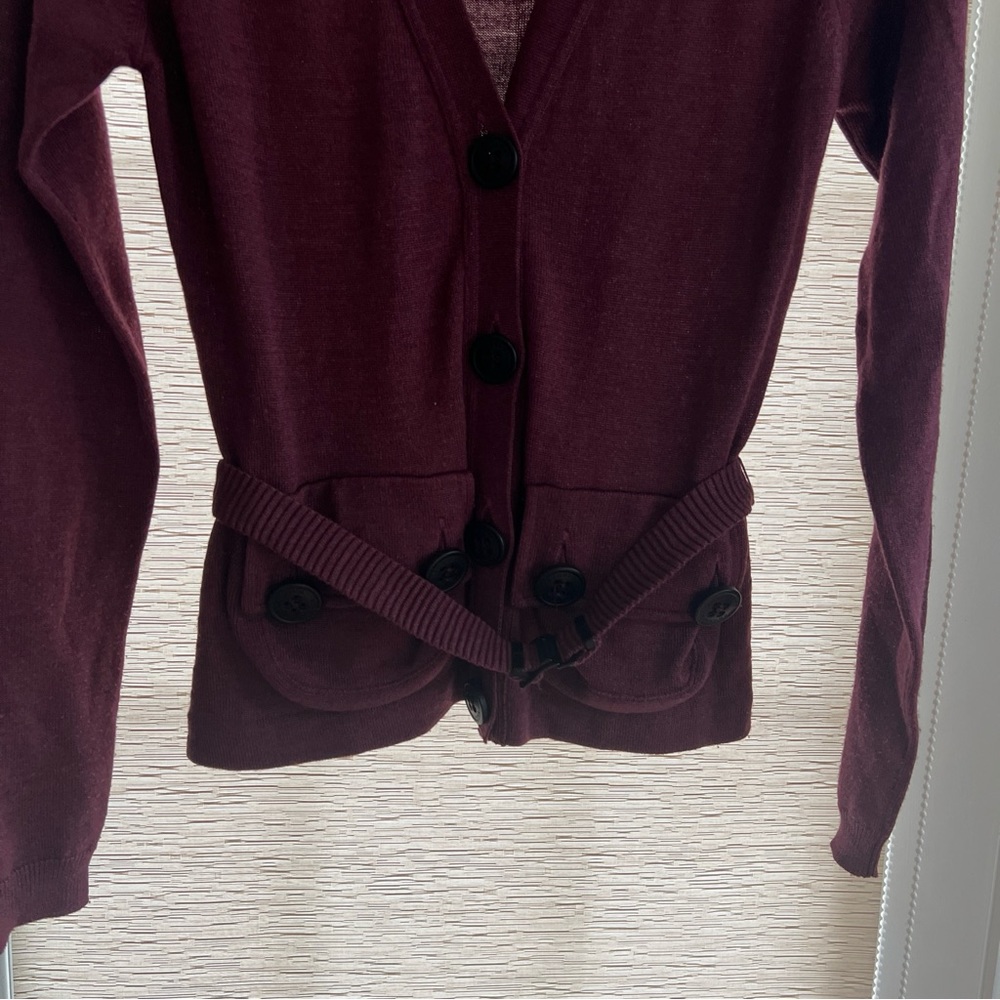 Burberry Sweater - Picture 6 of 9